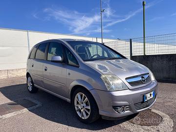 Opel Meriva NEOPATENTATI
