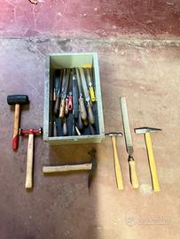 Set di attrezzi fabbro/falegname