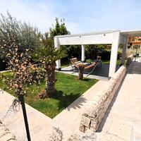 Rif. 9658 - Villa con giardino " Puntarazzi "