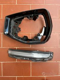 Cornice specchio e freccia sinistra kia sportage