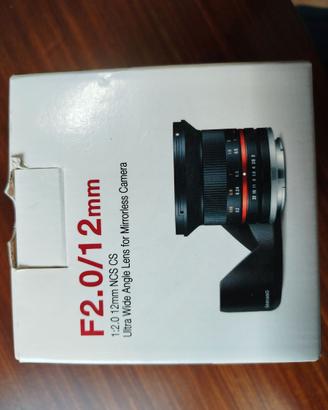 Samyang 12mm f/2 NCS CS per Fuji