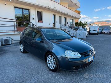 Volkswagen Golf 1.9 TDI 5p. Sportline