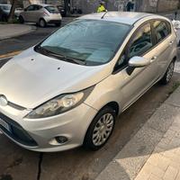 Ford fiesta 1.2 benzina
