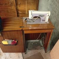 macchina da cucire necchi