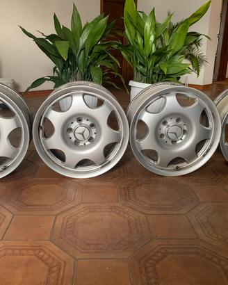 Cerchi in lega mercedes 7 1/2  * 16  ET42