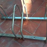 Portabici 3 posti acciaio zincato – garage
