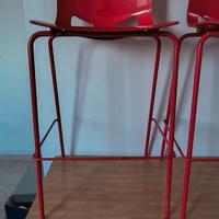 Set di 3 sgabelli design rossi