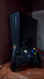 Xbox 360 + pad prezzo trattabile 
