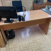 scrivania da ufficio 