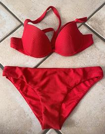 Bikini rosso