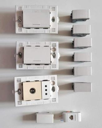 BTicino materiale elettrico Living light