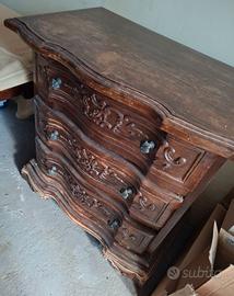 2 comodini  in legno massello