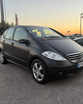 MERCEDES-BENZ A 150 Avantgarde BLACK MATT