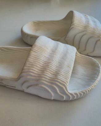 Ciabatte unisex Adidas Adilette 22 White EU 39 1/3