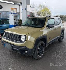 Jeep renegade trailhawk