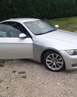 Bmw  320 coupe