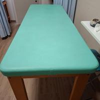 Letto in legno per massaggi o fisioterapia