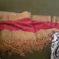 Tessuti, mantovane, galloni antichi