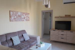 Bilocale arredato centro stazione ospedale