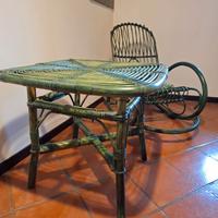 Sedia a dondolo + tavolino in vimini verde vintage
