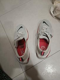 scarpe Nike poco usate 