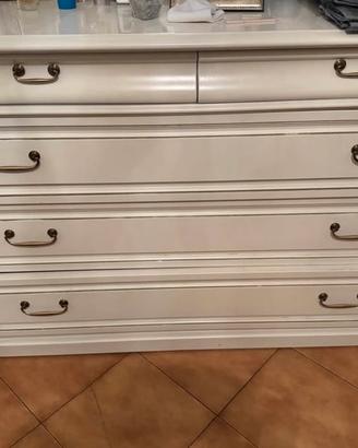 Comodini e cassettiera