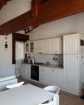 Cucina Classica Lineare - Colore Panna Decape