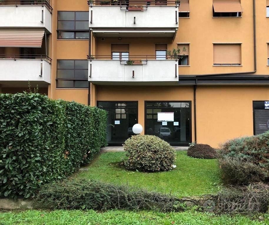 Immobile di 560 m² a Seregno - Vista 3