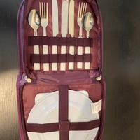 Kit piatti e posate da viaggio