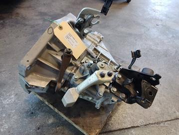 Cambio TOYOTA YARIS 998cc benzina del 2016