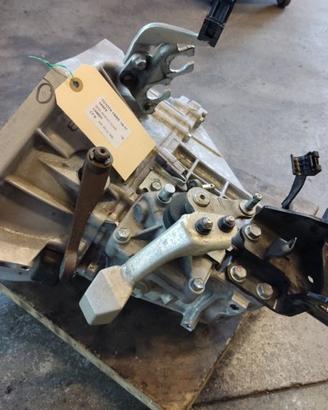Cambio TOYOTA YARIS 998cc benzina del 2016