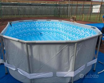 Piscina Bestway + pompa a sabbia
