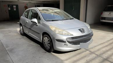 Peugeot 207 1.4 70cv diesel 2008