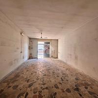 NEGOZIO A TORRE DEL GRECO