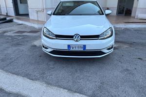Volkswagen Golf 1.6 TDI 115 CV 5p. Highline BlueMo