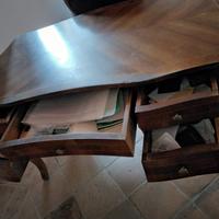 scrivania con poltrona