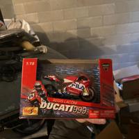 ducati 999 regis laconi scala 1:18 maisto