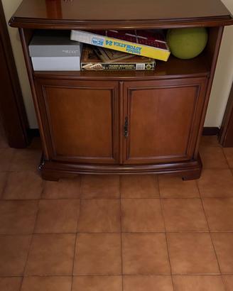 Mobile da ingresso o porta tv