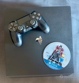 PS4 PRO 1TB come nuova con SCATOLA e bloodborne