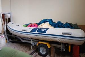Gommone Flyer 415 con carrello portabarca