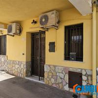 Carini/Via Chiocciola - Bivani con posto auto.