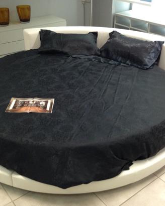 Letto rotondo in Ecopelle bianca