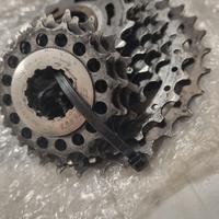 Pacco pignoni allievo Sram 11v