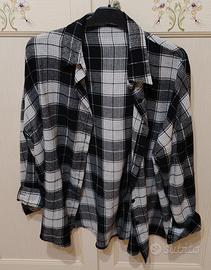 Camicia a quadri.
