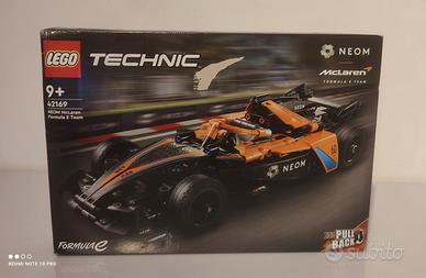 LEGO 42169 NEOM McLaren Formula E Team
