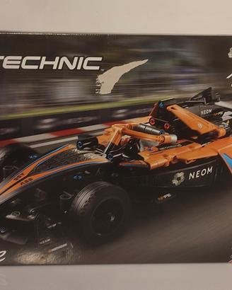 LEGO 42169 NEOM McLaren Formula E Team
