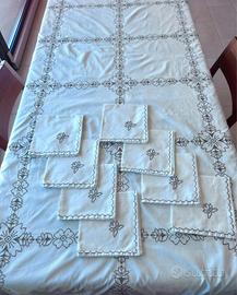 Tovaglia bianca 8 posti