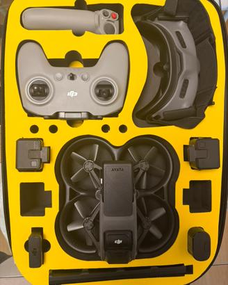 DJI AVATA  set COMPLETO  DJI FLY MORE COMBO