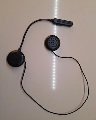 Auricolari bluetooth per casco moto