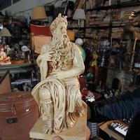 statua mosè in onice